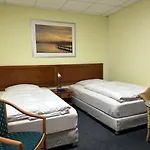 Guest house De Winter - - Apartmenthaus - Monteurzimmer