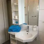 Πανσιόν De Winter - - Apartmenthaus - Monteurzimmer