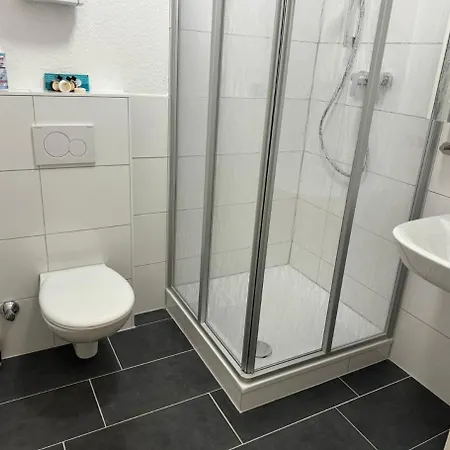 De Winter - - Apartmenthaus - Monteurzimmer