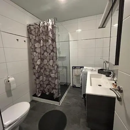 De Winter - - Apartmenthaus - Monteurzimmer Кастроп-Рауксель