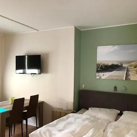 De Winter - - Apartmenthaus - Monteurzimmer Гостевой дом