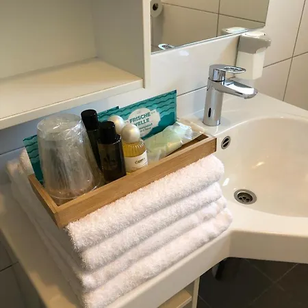 בית הארחה De Winter - - Apartmenthaus - Monteurzimmer