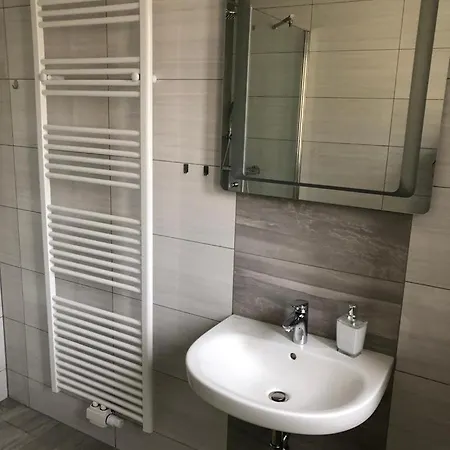 De Winter - - Apartmenthaus - Monteurzimmer