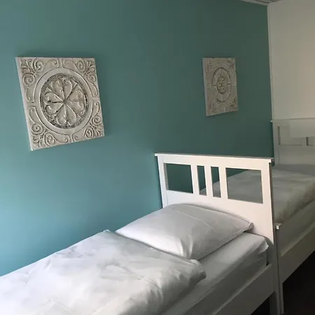 Penzion De Winter - - Apartmenthaus - Monteurzimmer 3*