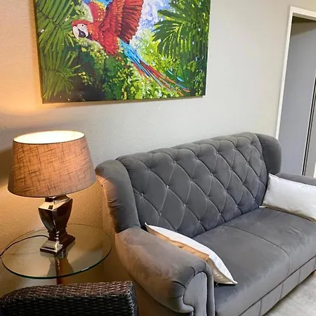 בית הארחה De Winter - - Apartmenthaus - Monteurzimmer קסטרופ-ראוקסל