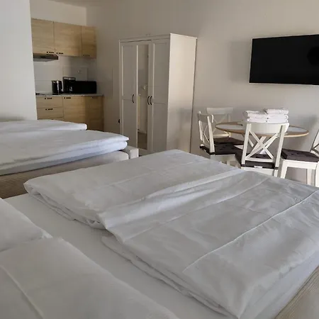 De Winter - - Apartmenthaus - Monteurzimmer 3* Кастроп-Рауксель