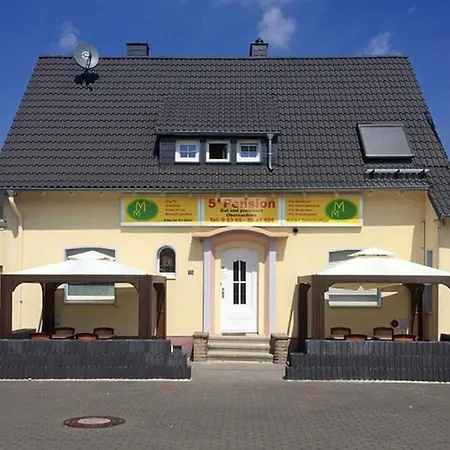 De Winter - - Apartmenthaus - Monteurzimmer קסטרופ-ראוקסל