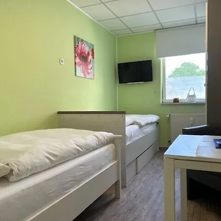 בית הארחה De Winter - - Apartmenthaus - Monteurzimmer