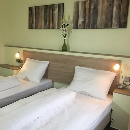 Гостевой дом De Winter - - Apartmenthaus - Monteurzimmer Кастроп-Рауксель