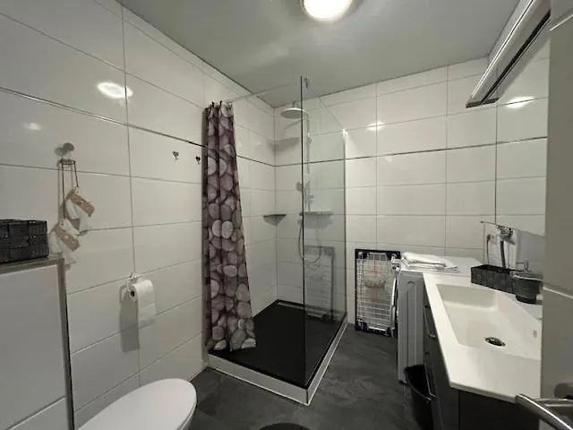 De Winter - - Apartmenthaus - Monteurzimmer