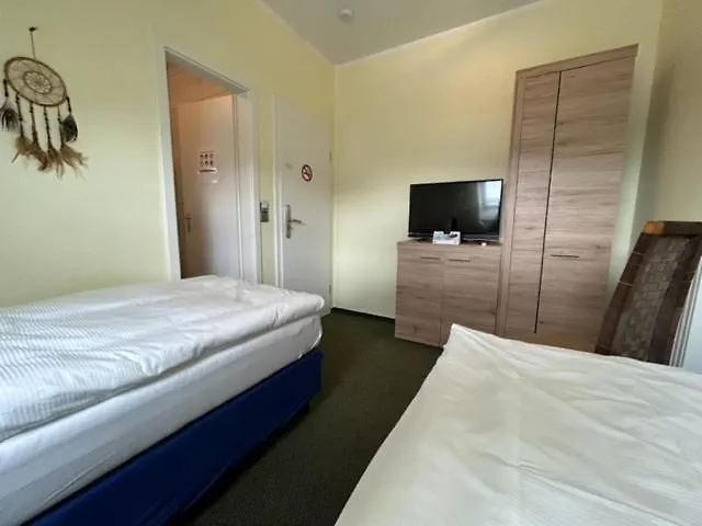 招待所 De Winter - - Apartmenthaus - Monteurzimmer