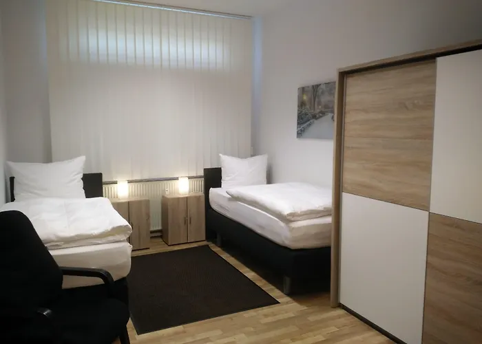 De Winter - - Apartmenthaus - Monteurzimmer 招待所 卡斯特罗普-劳克塞尔