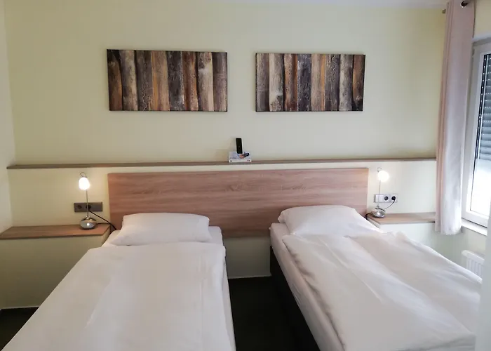 De Winter - - Apartmenthaus - Monteurzimmer 招待所 卡斯特罗普-劳克塞尔