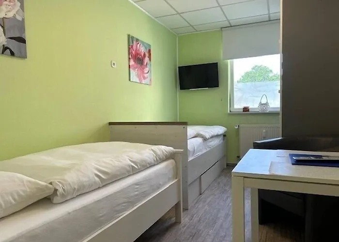 招待所 De Winter - - Apartmenthaus - Monteurzimmer