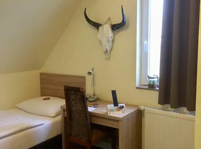 招待所 De Winter - - Apartmenthaus - Monteurzimmer 3*