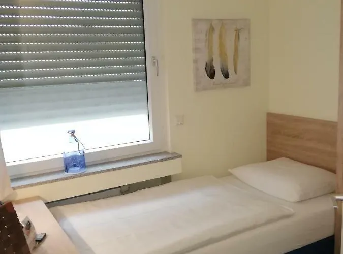 De Winter - - Apartmenthaus - Monteurzimmer 招待所 3*